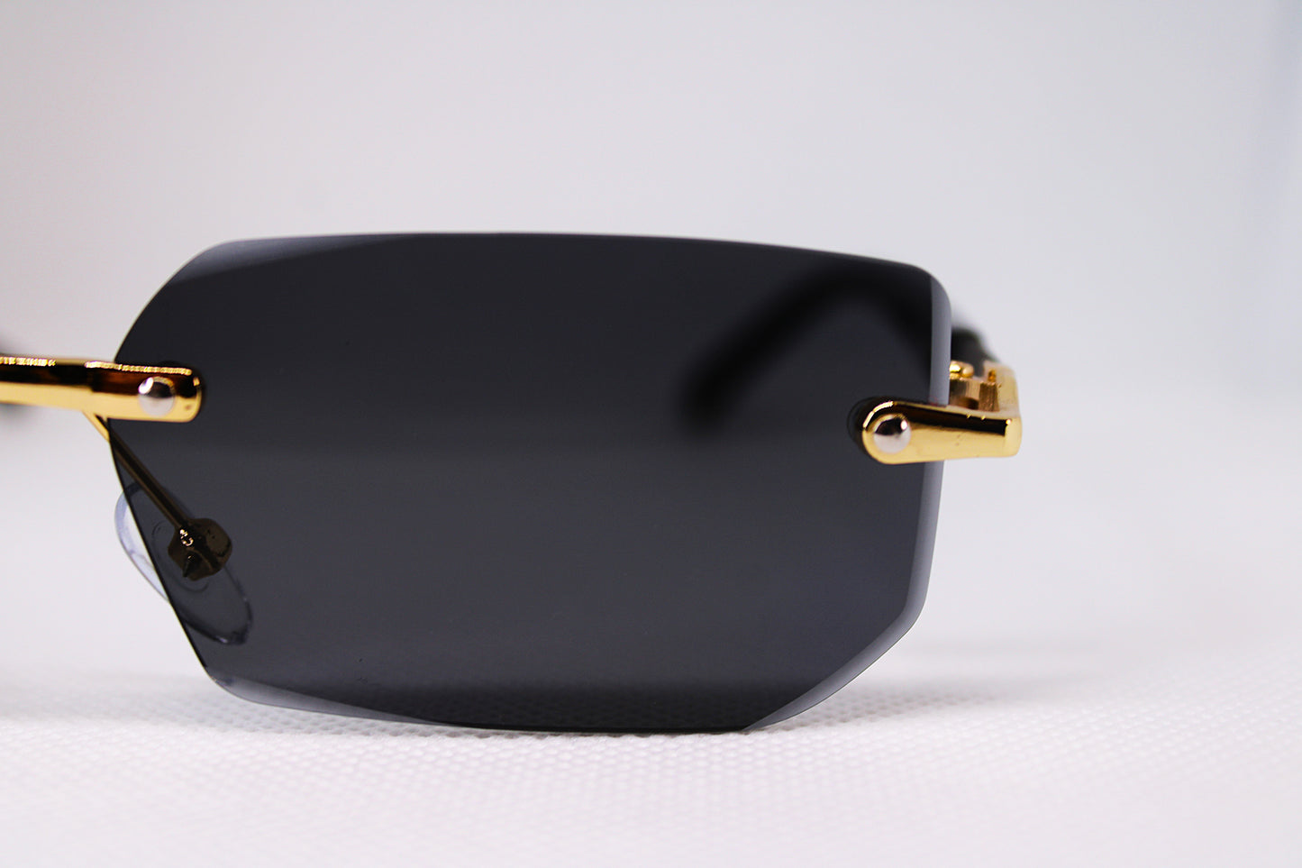 opalean black